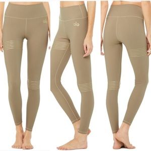 NWOT High Waist Alo Yoga Vapor Leggings (gravel)